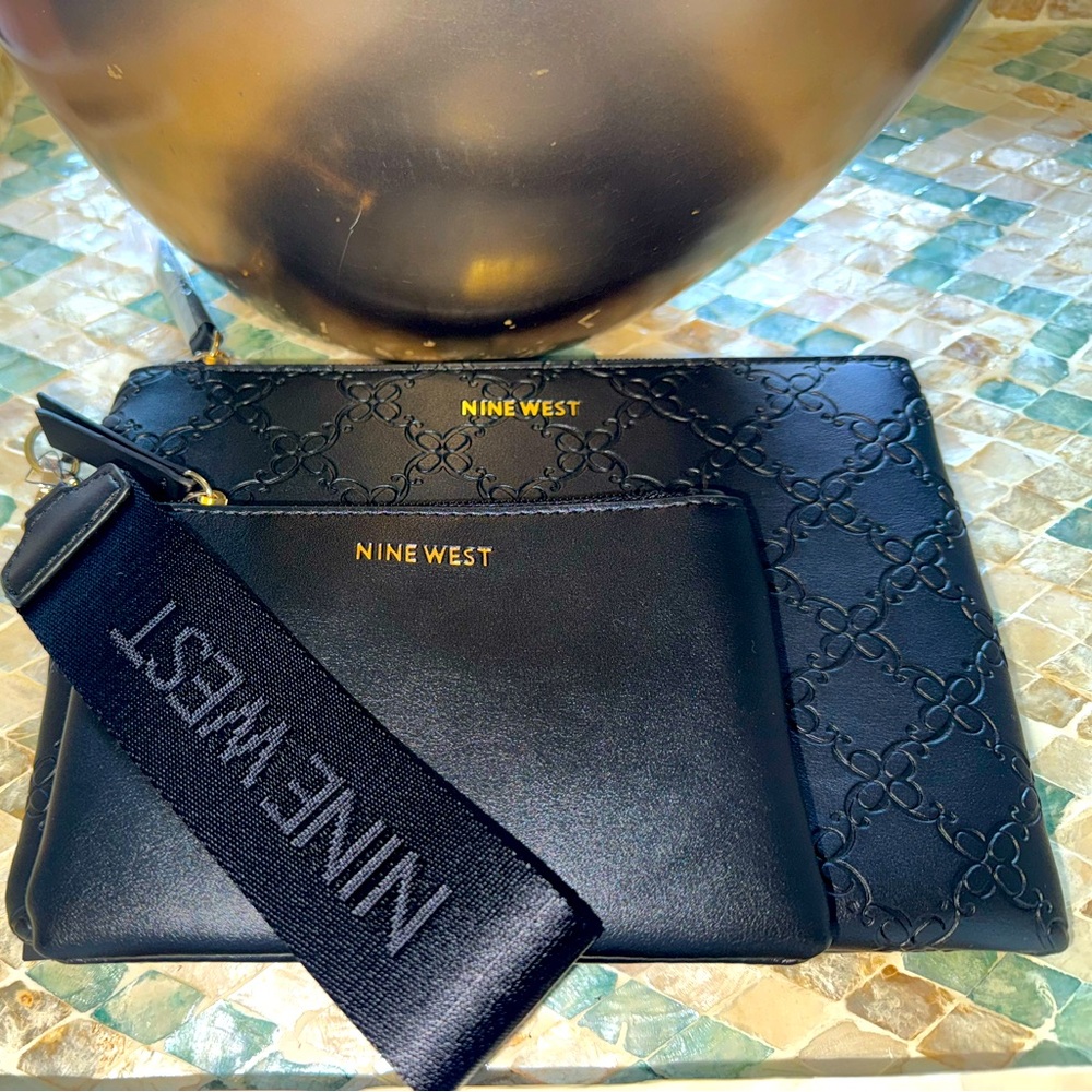 Brand New Nine West Yoselyn SLG Black Logo Embossed Wristlet Duo Gift Set